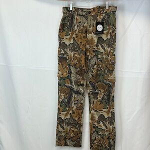 Realtree Men's Cargo Pants in Camouflage Brown and Green NWT Size Medium